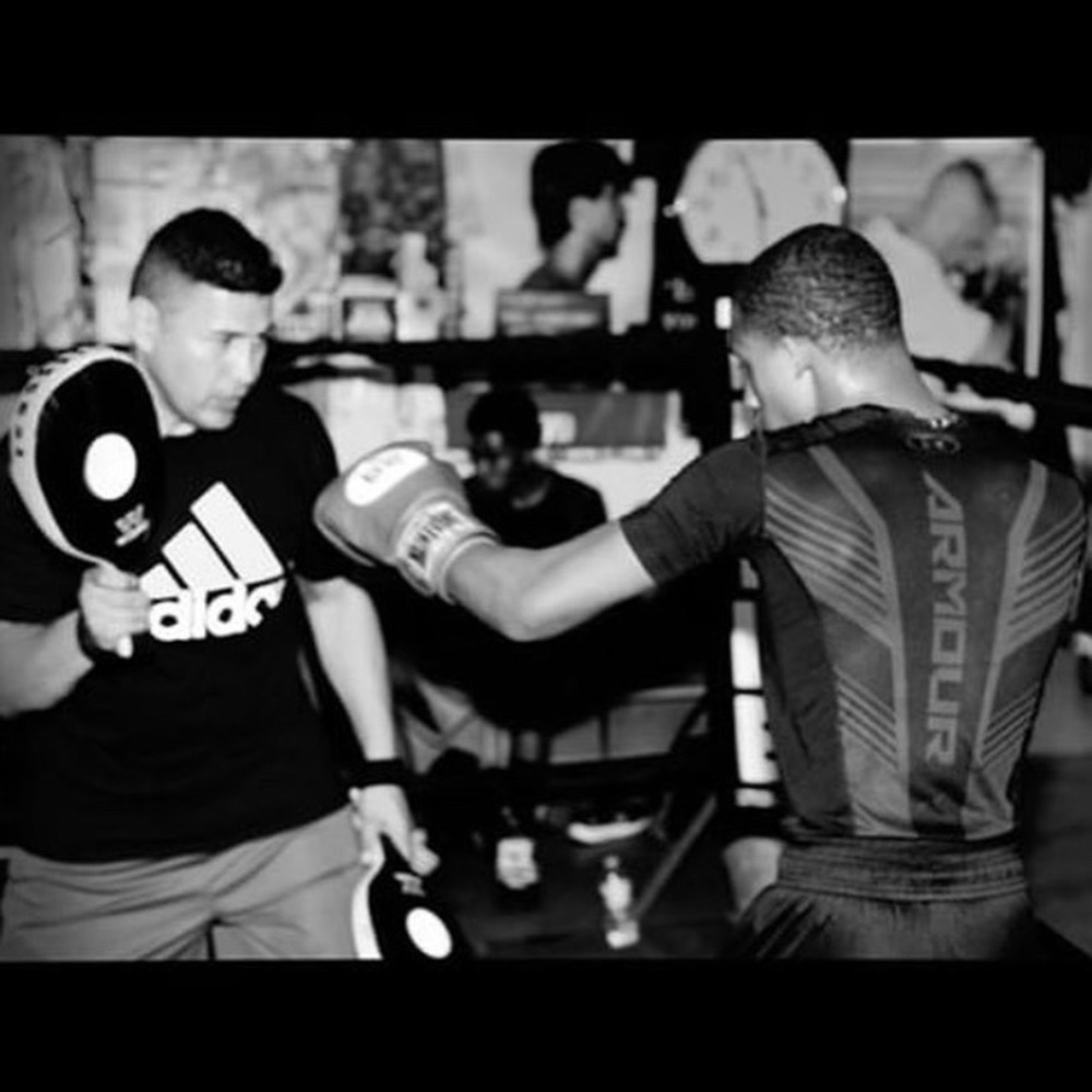 Meet your Posher, Emanuel